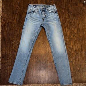 American Eagle Outfitters Light Blue Denim Jeans